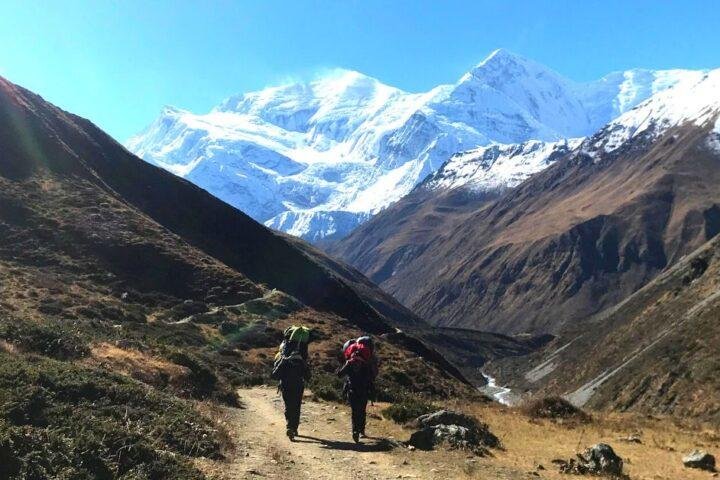 Way to High Camp