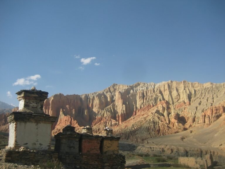 https://travelwithraby.com/reasons-to-do-upper-mustang-trek/