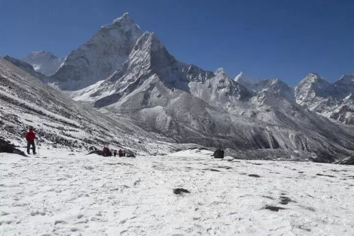 How difficult is the Everest Base Camp Trek